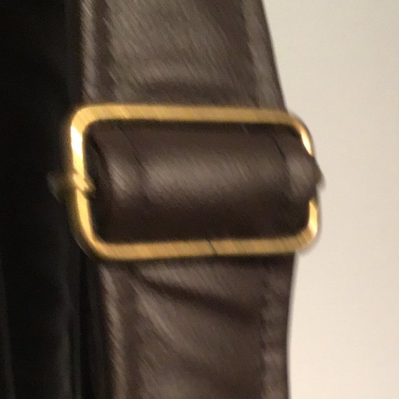 Zipster Vegan Leather Cross-Body Purse - Picture 9 of 11